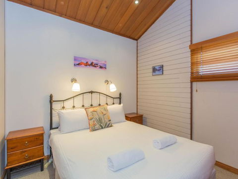 Ibis 19 McLure Circuit - St Kilda Accommodation 6