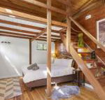 BLUE APPLE LODGE - St Kilda Accommodation
