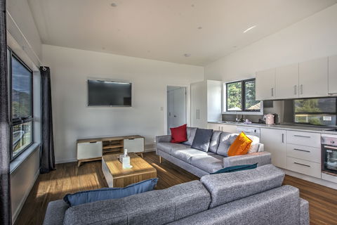 Dock Of The Bay - St Kilda Accommodation 6