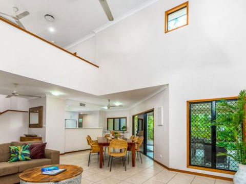 Brindabella Palm Cove - St Kilda Accommodation 5