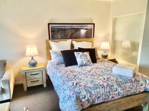 FAMILY ISLAND GETAWAY BEACHFRONT APARTMENT - St Kilda Accommodation 5