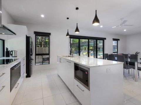 Seashells Tropicana Clifto - St Kilda Accommodation 5
