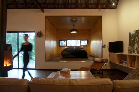 Big.Shed.House - St Kilda Accommodation 2