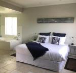 Studio Tramonto - St Kilda Accommodation