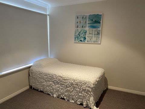 Seaview Apartment - St Kilda Accommodation 2