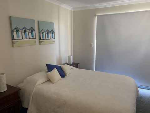 Seaview Apartment - St Kilda Accommodation 6
