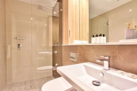 Apartment Darling Harbour Day St. 23 - St Kilda Accommodation 2