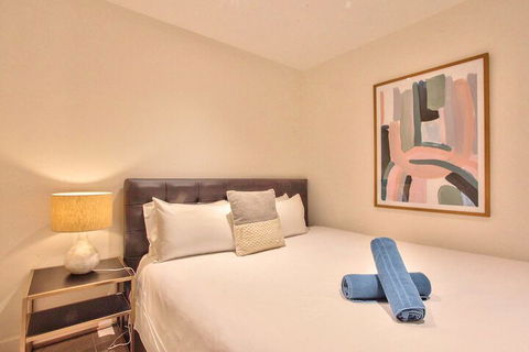 Apartment Darling Harbour Day St. 23 - St Kilda Accommodation 7