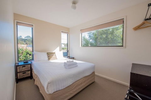 The Fairways 1 - St Kilda Accommodation 4