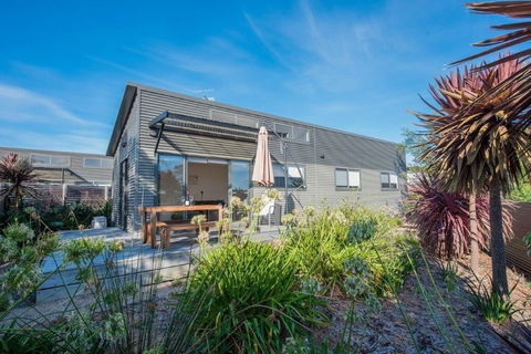 The Fairways 1 - St Kilda Accommodation 1