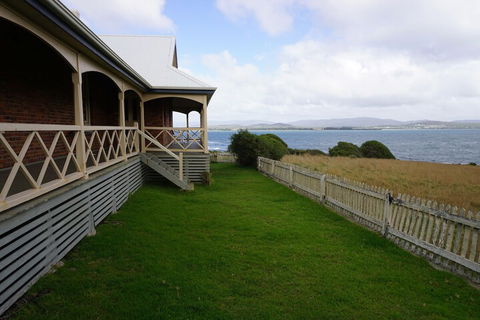 Low Head Pilot Station - St Kilda Accommodation 3