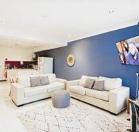 Manly Beach House - St Kilda Accommodation