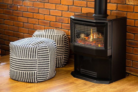 Holly Lodge - St Kilda Accommodation 1