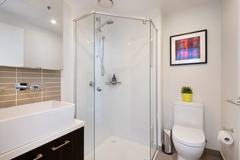 Ssp At Melbourne Star 19 - St Kilda Accommodation 2