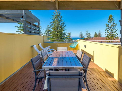 Seaspray 3 Straight Across The Road From Main Beach Yamba - St Kilda Accommodation 3