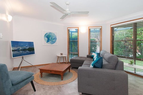 Calinda Sol 7 Byron Bay - St Kilda Accommodation 5
