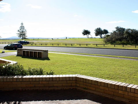 Seaspray 2 Pebbly Beach - St Kilda Accommodation 4