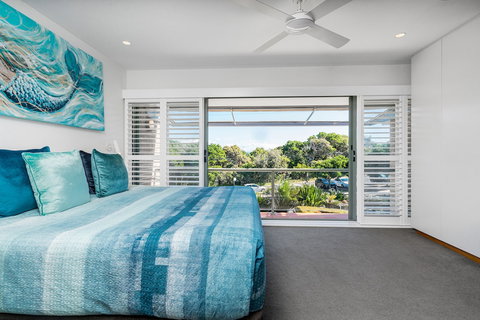 A Perfect Stay - 4 James Cook Apartments - St Kilda Accommodation 6