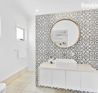 Mudjimba Island Beach House