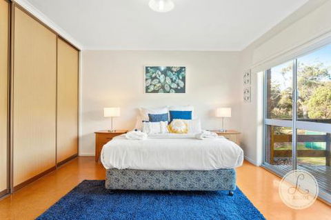 TASSIE SEASIDE SERENITY LAbode Accommodation - St Kilda Accommodation 1