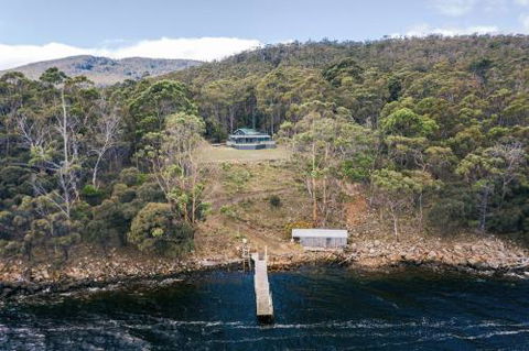 The Pier House - St Kilda Accommodation 5