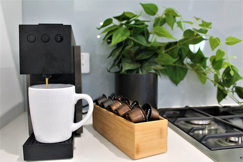 Enjoy Penthouse Living In The CBD - St Kilda Accommodation 6