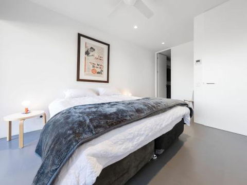 FAIRYTALE Gerroa 4pm Check Out Sundays - St Kilda Accommodation 5