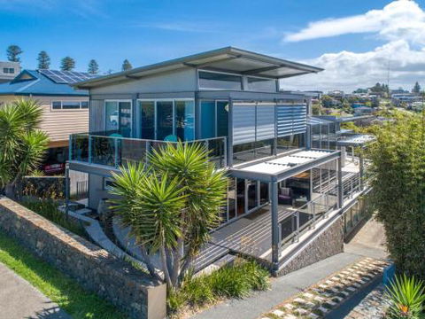 TASMAN DRIVE Gerringong 4pm Check Out Sundays - St Kilda Accommodation 6