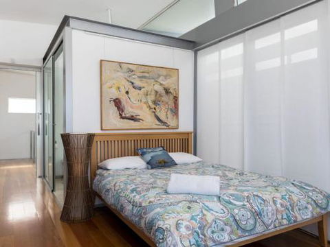 TASMAN DRIVE Gerringong 4pm Check Out Sundays - St Kilda Accommodation 4