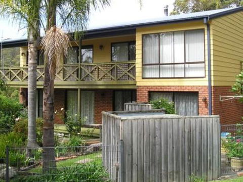 Take Time At Hyams Beach 4pm Check Out Sundays - St Kilda Accommodation 0
