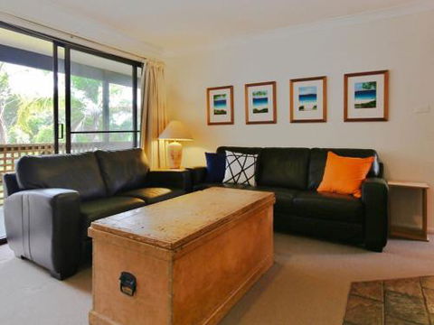 Take Time At Hyams Beach 4pm Check Out Sundays - St Kilda Accommodation 4