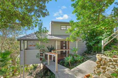 Valparaiso 23 Dulconghi Street - St Kilda Accommodation 1