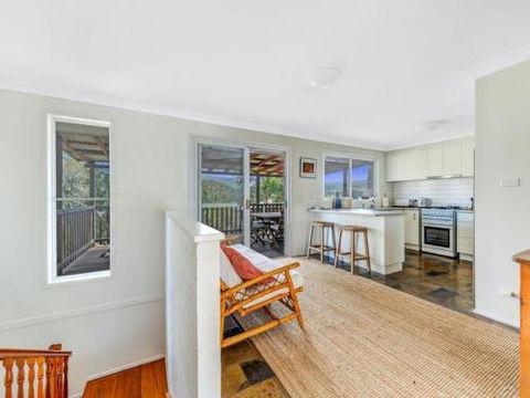 TREETOPS At WERRI BEACH Gerringong 4pm Check Out On Sundays - St Kilda Accommodation 4