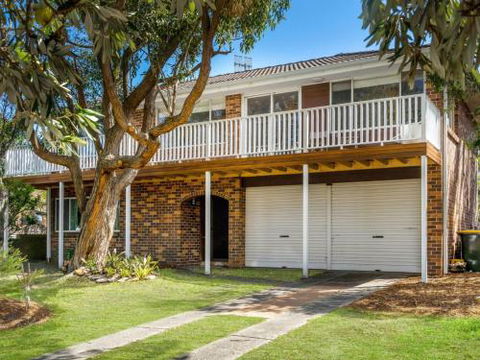 TREETOPS At WERRI BEACH Gerringong 4pm Check Out On Sundays - St Kilda Accommodation 0