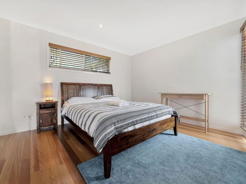 Drift Beach House - St Kilda Accommodation 4