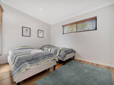 Drift Beach House - St Kilda Accommodation 6