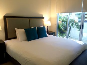 4111 Beach Club Direct Pool Access - St Kilda Accommodation 1