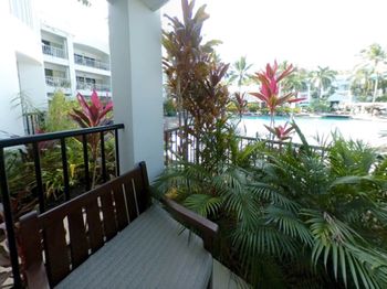 4111 Beach Club Direct Pool Access - St Kilda Accommodation 4