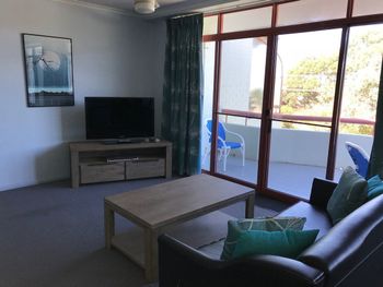 FATHOMS 19 - St Kilda Accommodation 0