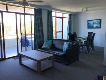 FATHOMS 19 - St Kilda Accommodation 6