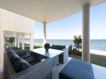 Soldiers Point Road 2 163 Seaside Splendour - St Kilda Accommodation 3