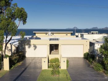 Soldiers Point Road 2 163 Seaside Splendour - St Kilda Accommodation 6