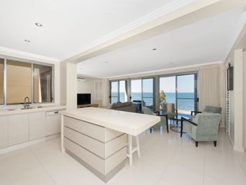 Soldiers Point Road 2 163 Seaside Splendour - St Kilda Accommodation 4