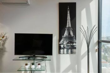 Stunning Harbour & City View Loft - St Kilda Accommodation 5