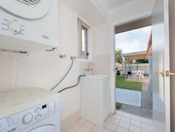 Seaclusion 2 2 Margaret Street - St Kilda Accommodation 5