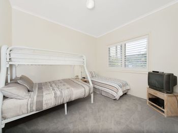 Sandy Point Road Unit 337 265 Pacific Blue - St Kilda Accommodation 2