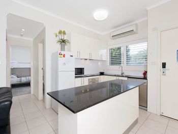 Sandy Point Road Unit 337 265 Pacific Blue - St Kilda Accommodation 6