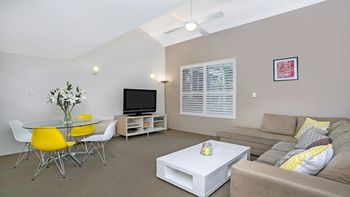 The Apartment Service ALEXA - St Kilda Accommodation 5