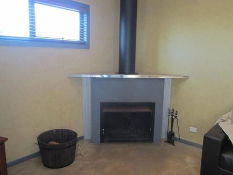 SPUR Of THE MOMENT - St Kilda Accommodation 2