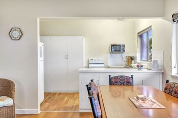 Colpetty - St Kilda Accommodation 5